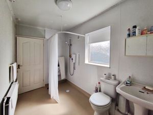 Photo 11- click for photo gallery